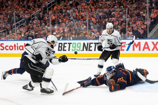 Quick, Kings outlast Oilers for 4-3 win in Game 1 - The Globe and Mail