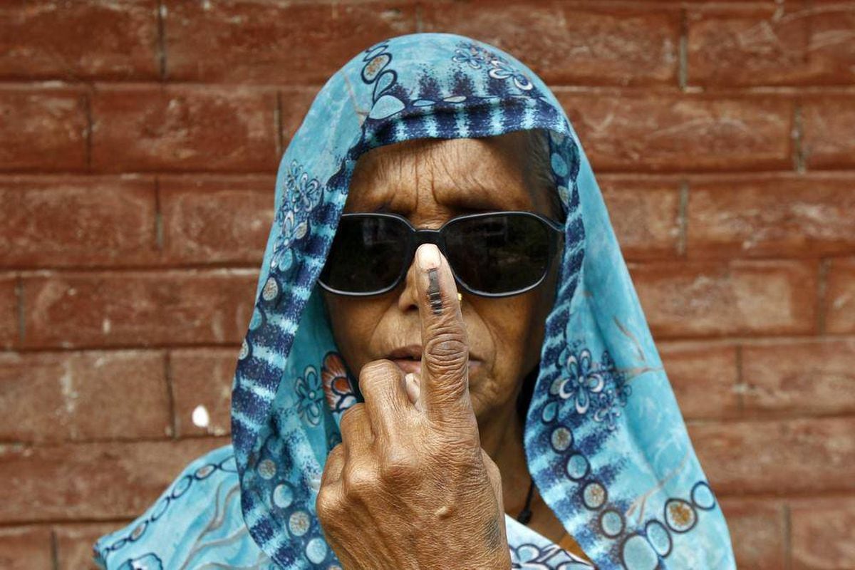 In Photos Why Voters In India Have To Give Officials The Finger As The 