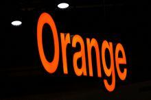 FILE PHOTO: FILE PHOTO: Logo of French telecom operator Orange is seen during GSMA's 2022 Mobile World Congress (MWC) in Barcelona, Spain February 28, 2022. REUTERS/Nacho Doce/File Photo/File Photo