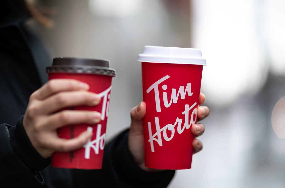 Tim Hortons Suspends Cup Giveaway Won T Use Refillable Containers Amid Coronavirus Concerns The Globe And Mail