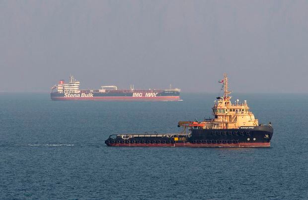 Explosion hits Iranian oil tanker in Red Sea