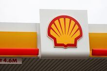 FILE PHOTO: A view shows a logo of Shell petrol station in South East London, Britain, February 2, 2023. REUTERS/May James