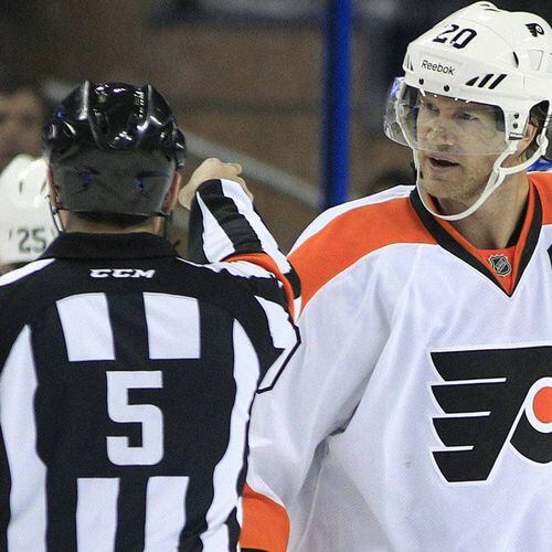 Philadelphia Flyers: Why Chris Pronger Needs to Sit Out Round 1