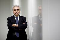 FILE PHOTO: Fatih Birol, Executive Director of the International Energy Agency poses for a portrait at its offices in Paris, France, November 7, 2019. Picture taken November 7, 2019. REUTERS/Benoit Tessier/File Photo