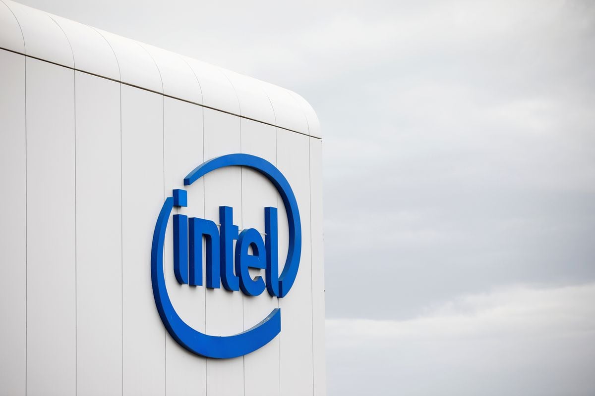 Intel’s CEO says majority of 2023 products will be made