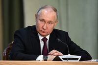 FILE PHOTO: Russian President Vladimir Putin attends a meeting of the collegium of the Prosecutor General's office in Moscow, Russia, March 15, 2023. Sputnik/Pavel Bednyakov/Pool via REUTERS