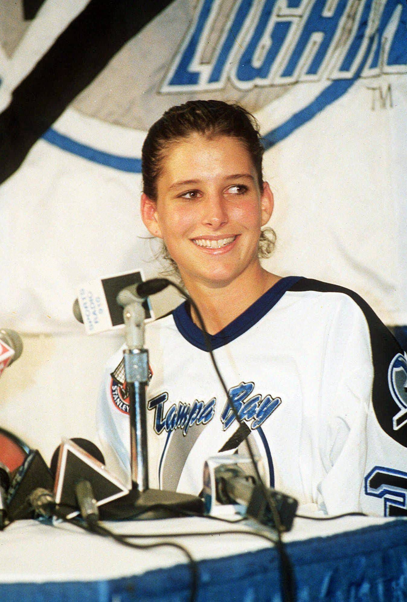 Manon Rheaume hailed as 'pioneer' for helping grow women's hockey - The  Globe and Mail