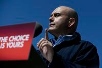Ontario Liberal Leader Steven Del Duca speaks at a campaign event at a park in Ottawa, on Saturday, May 7, 2022. THE CANADIAN PRESS/Justin Tang