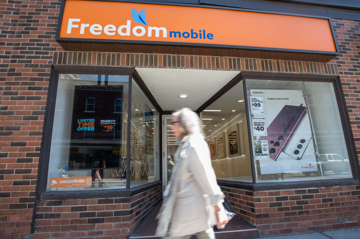 Rogers conclut une entente pour vendre Freedom Mobile à Quebecor pour 2,85 milliards de dollars