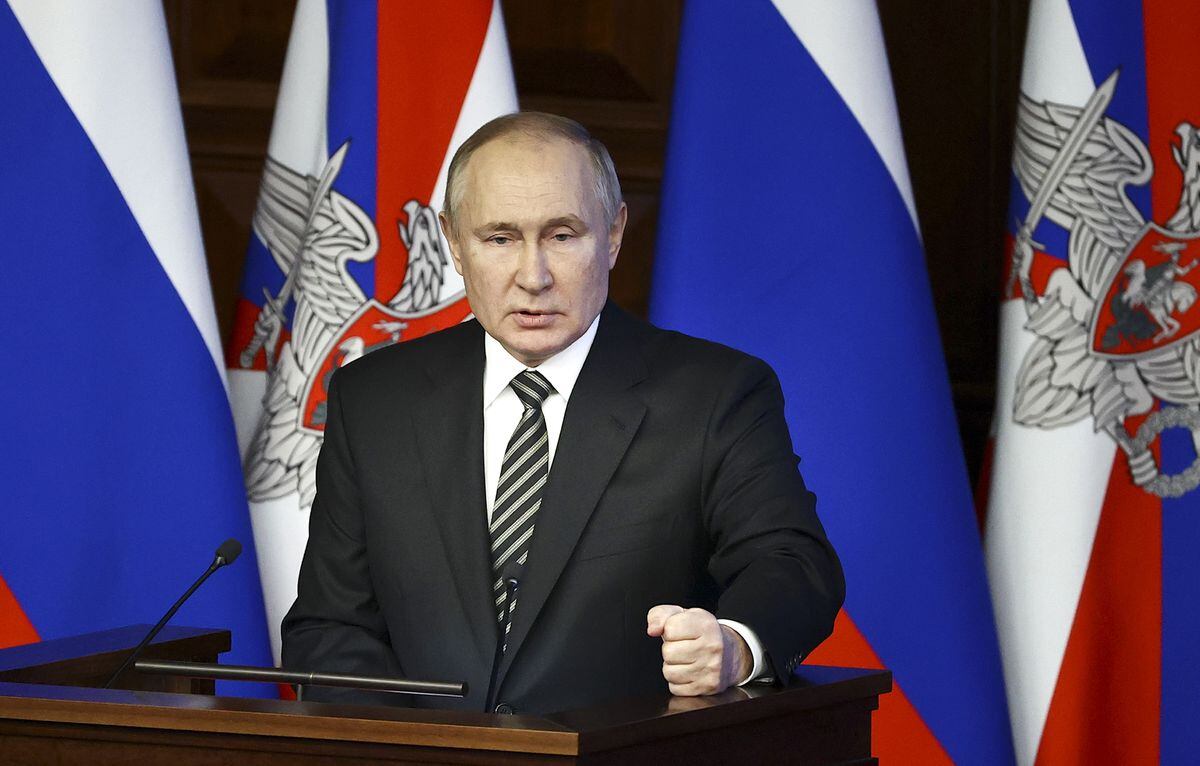 Putins brīdina par nenoteiktu militāru reakciju, ja ASV un NATO turpinās savu “agresīvo līniju”