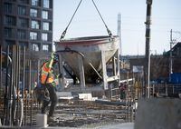 Workers at an Ellis Don construction site in downtown Toronto are photographed on Nov 10, 2022. Fred Lum/The Globe and Mail. 