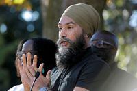 FILE PHOTO: Canada's New Democratic Party (NDP) leader Jagmeet Singh speaks during an election campaign visit in Toronto, Ontario, Canada September 16, 2021. REUTERS/Nick Lachance/File Photo