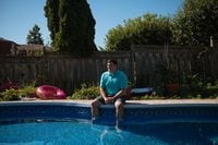 Ian Patton, director of advocacy and public engagement at Obesity Canada, poses for a portrait at his home in Bowmanville, Ontario, Friday, July 31, 2020. (Galit Rodan/The Globe and Mail)
