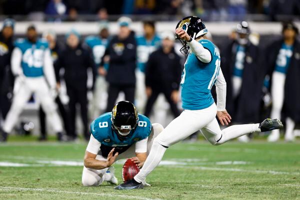 Jacksonville Jaguars rally from 27 points down to stun Los Angeles