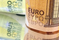 FILE PHOTO: Euro banknotes are seen in this illustration taken July 17, 2022. REUTERS/Dado Ruvic/Illustration//File Photo