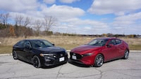 The 2023 Mazda3 hatchback and 2023 Honda Civic Hatchback faceoff.