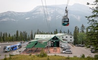 Hundreds of people were stranded after a power outage shut down the Banff gondola and some had to be airlifted by helicopter, in Banff, Alta. on Tuesday, Aug. 8, 2023.THE CANADIAN PRESS/Jeff McIntosh
