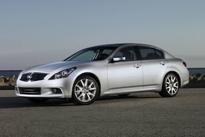 Research 2012
                  INFINITI G25 pictures, prices and reviews