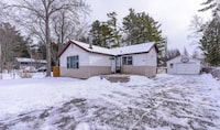 Done Deal, 971 7th Line, Innisfil, Ont.