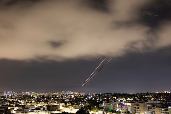 Iran tấn công Israel bằng UAV và tên lửa| tân Thế Kỷ|TTK NEWS