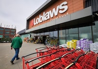 Shoppers enter Loblaw in Toronto’s east end. A quick-growing month-long boycott movement begins against the grocery giant for the month of May, as shoppers  express frustrations with high food prices.
May 1, 2024.
(Sammy Kogan/The Globe and Mail)