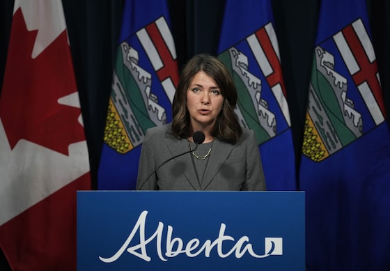 Alberta Throne Speech outlines Danielle Smith’s plans to use sovereignty act in coming months