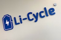 FILE PHOTO: The logo of battery recycler Li-Cycle Holdings Corp is displayed on their offices in Phoenix, Arizona, U.S. June 30, 2022.  REUTERS/Ernest Scheyder