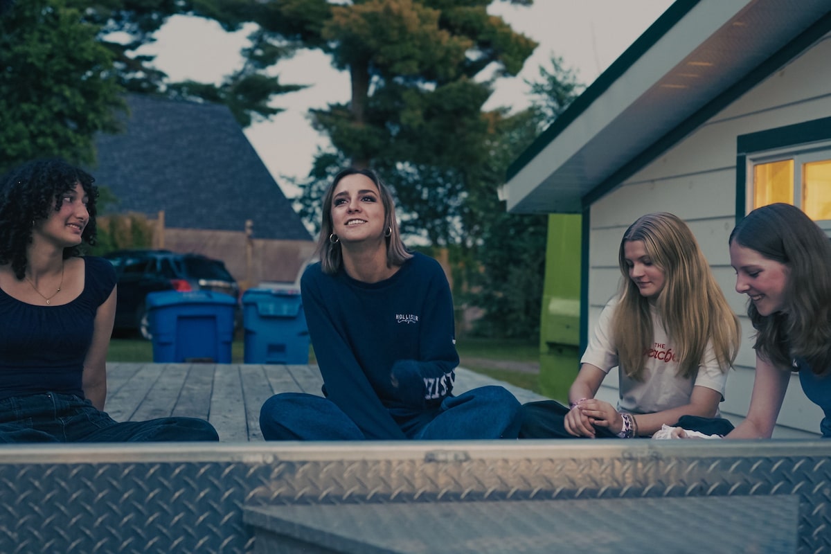 Lead Singer Jordan The Beaches’ lead singer Jordan Miller is giving Thunder Queens the ...