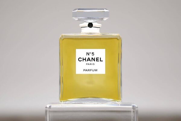Fashion and the avant-garde: How Chanel No. 5 distilled an epoch