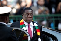 Zimbabwe's President Emmerson Mnangagwa arrives for the inauguration of Cyril Ramaphosa as South African president, at Loftus Versfeld stadium in Pretoria, South Africa, May 25, 2019. REUTERS/Siphiwe Sibeko