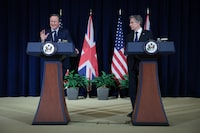 WASHINGTON, DC - APRIL 09: U.S. Secretary of State Antony Blinken (R) and U.K. Foreign Minister David Cameron (L) speak during a joint press conference at the State Department on April 09, 2024 in Washington, DC. Blinken and Cameron answered a range of questions related primarily to the ongoing Israeli action in Gaza and U.S. congressional support for Ukraine.  (Photo by Win McNamee/Getty Images)
