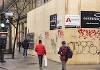 <div>Insolvencies in November were 5.1 per cent higher than in October, and 24.4 per cent higher than a year earlier. Shoppers walk past a boarded up storefront on Saint-Catherine Street in downtown Montreal, Tuesday, Dec. 19, 2023. THE CANADIAN PRESS/Christinne Muschi</div>