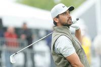 POTOMAC, MARYLAND - MAY 06: Jason Day of Australia watches his shot from the 17th tee during the second round of the Wells Fargo Championship at TPC Potomac Clubhouse on May 06, 2022 in Potomac, Maryland. (Photo by Tim Nwachukwu/Getty Images)