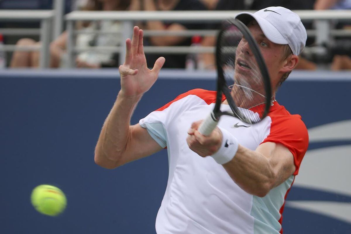 Россиянин Рублев обыграл канадца Шаповалова в пяти сетах на US Open