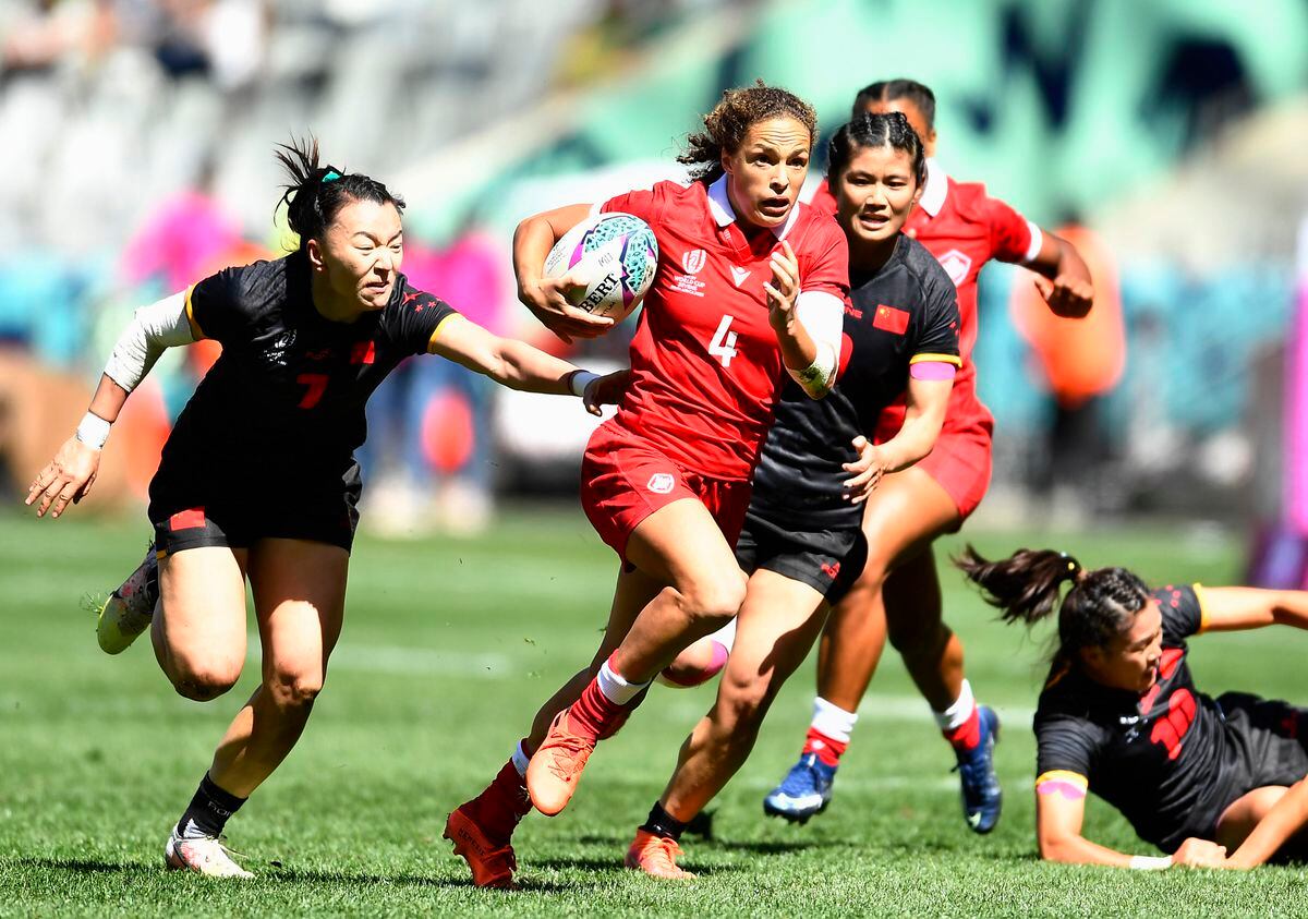 Les hommes canadiens perdent contre la France, les femmes battent la Chine à la Coupe du monde de rugby à 7