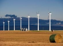 FILE PHOTO: Windmills generate electricity in the windy rolling foothills of the Rocky Mountains near the town of Pincher Creek, Alberta, September 27, 2010. REUTERS/Todd Korol/File Photo